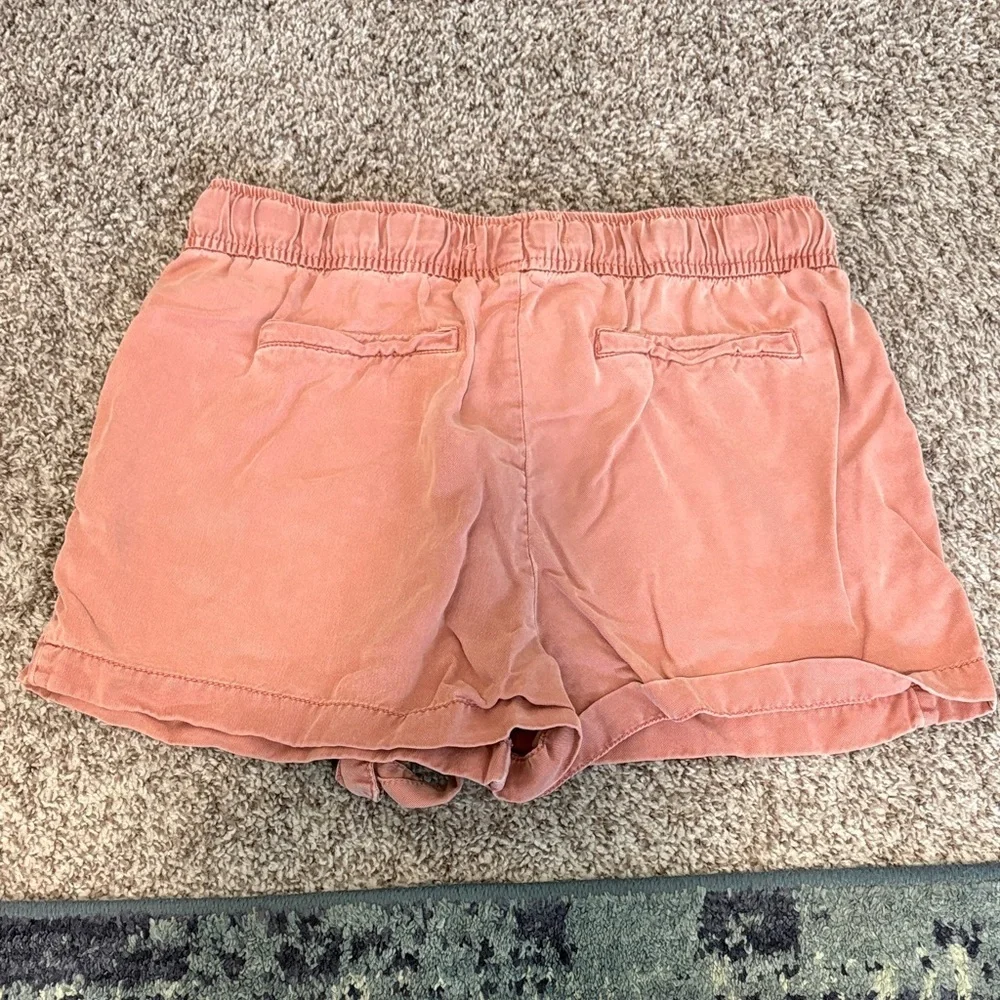 C&C California Women's Coral Drawstring High Waist Shorts